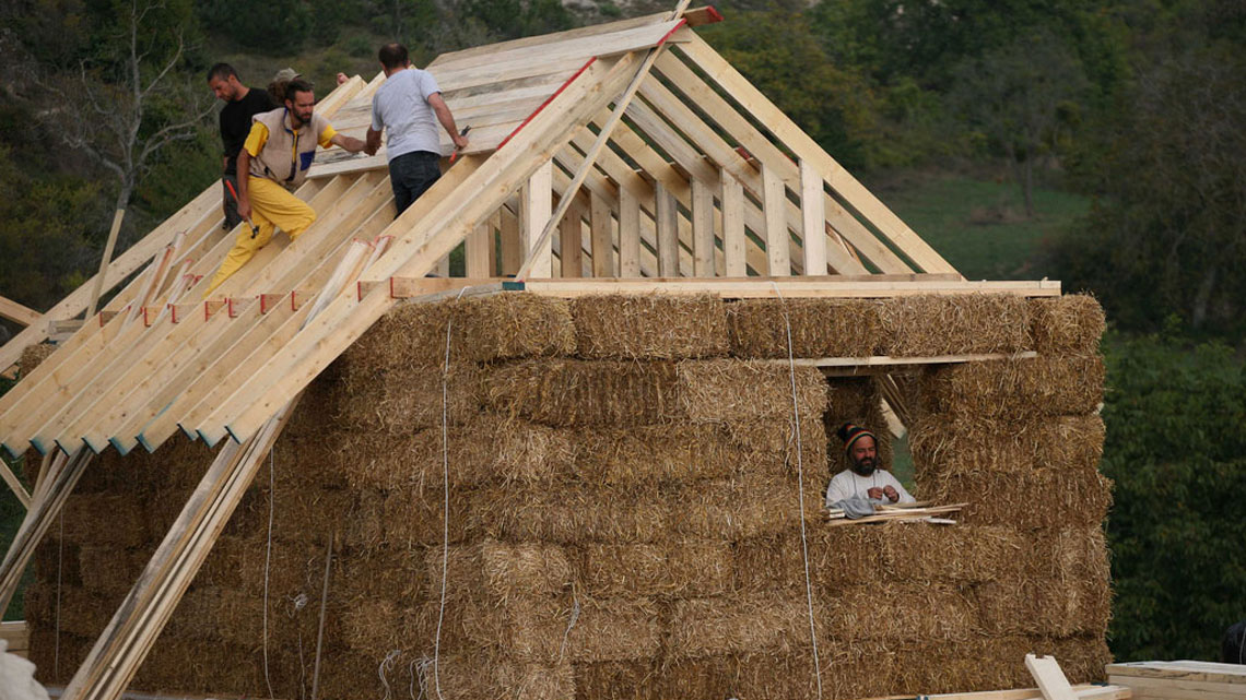 casa_paglia_header.jpg