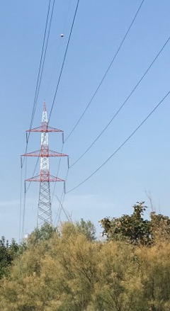 traliccio strada.jpg